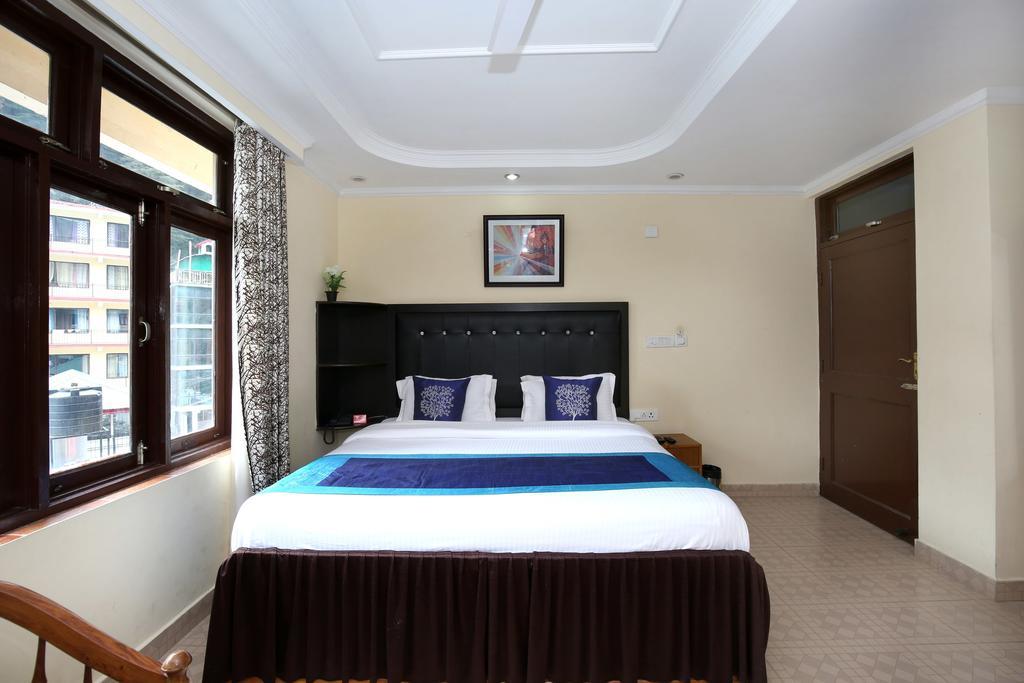 Oyo 9942 Hotel Ravine Дхарамсала Екстериор снимка