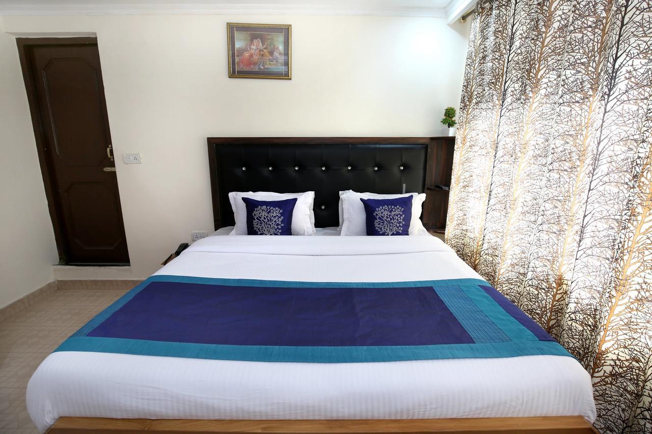 Oyo 9942 Hotel Ravine Дхарамсала Екстериор снимка